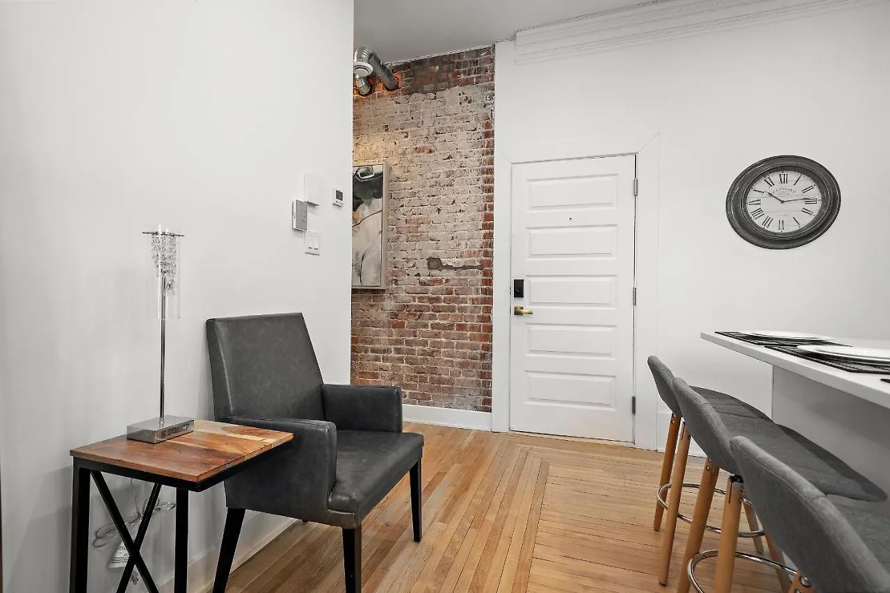 Apartment Ave Du Musee By Restavio Canada