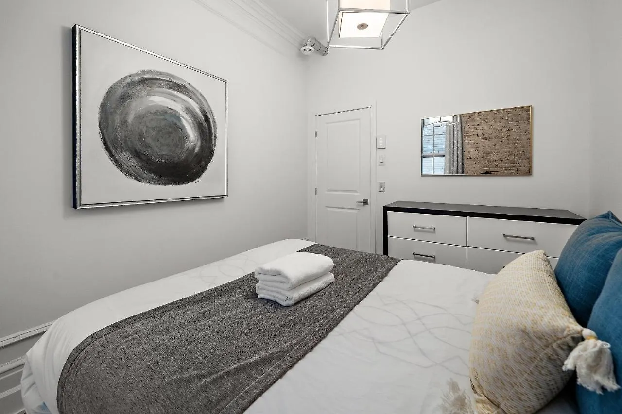 Apartment Ave Du Musee By Restavio