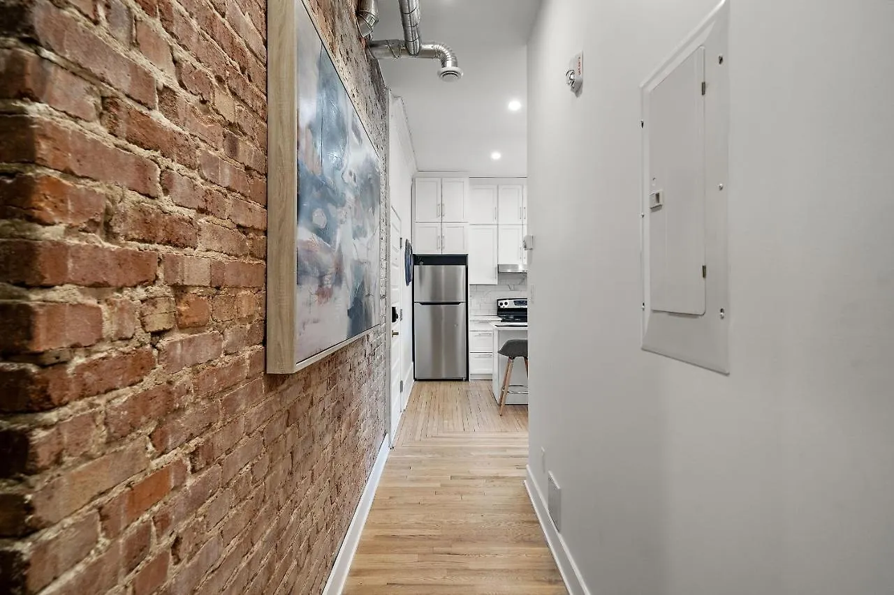 Ave Du Musee By Restavio Montreal
